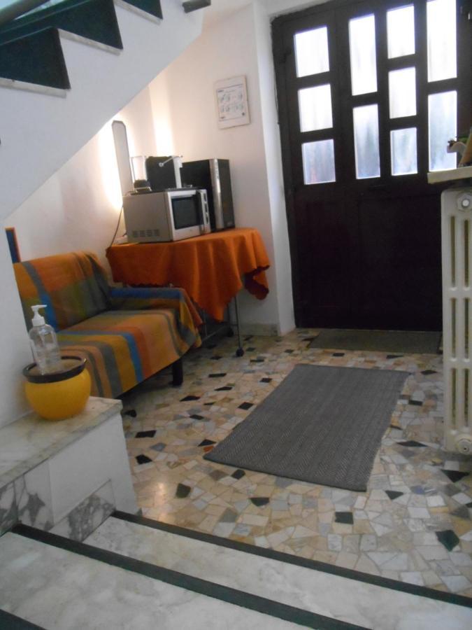 Le Rose Malpensa Bed and Breakfast Busto Arsizio Exteriör bild